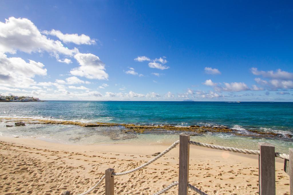 La Vista Beach Resort Simpson Bay Exterior photo